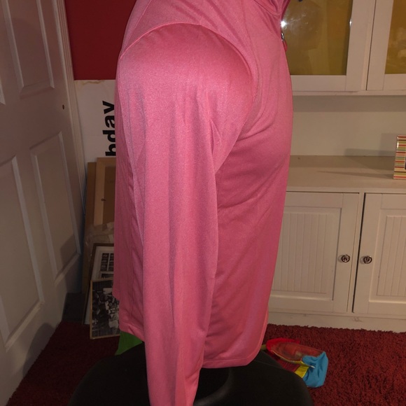 Vineyard Vines Golf Performance 1/4 zip up Jacket - Picture 2 of 5